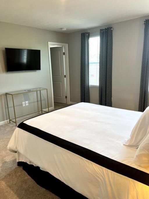 Family Friendly 4Br Home Near Ft Gregg Adams Vsu Petersburg Esterno foto