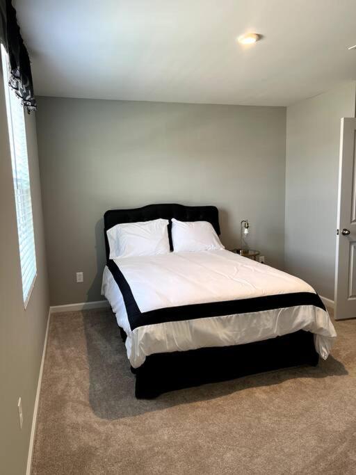 Family Friendly 4Br Home Near Ft Gregg Adams Vsu Petersburg Esterno foto