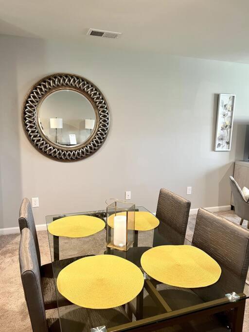 Family Friendly 4Br Home Near Ft Gregg Adams Vsu Petersburg Esterno foto